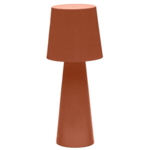 Kave Home Terakotově červená kovová zahradní stolní LED lampa Arenys M